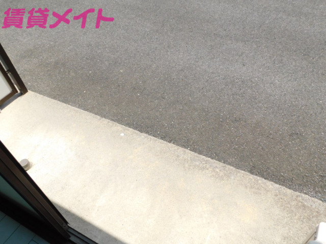 バルコニー　テラス