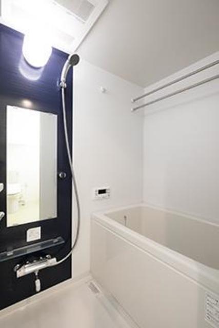 バス・シャワールーム　※写真は同タイプ住戸です。