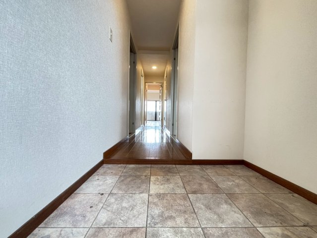 玄関　詳細は、RISUMO江坂本店→06-6155-7137まで♪