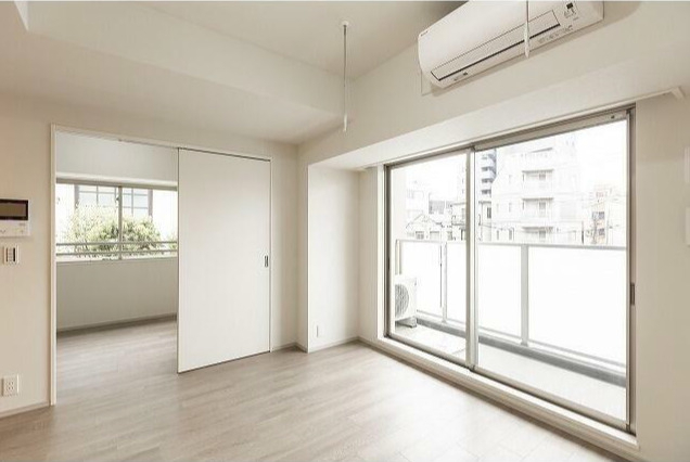 居室・リビング　別室参照