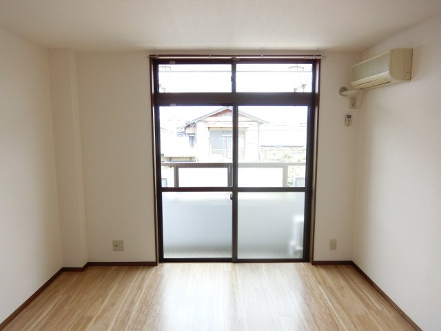 居室・リビング　洋室（イメージ）