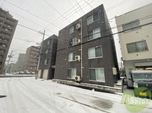 建物外観　札幌市中央区南５条西「ノーブル円山」