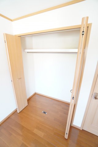 収納　※同物件・反転タイプの写真です。