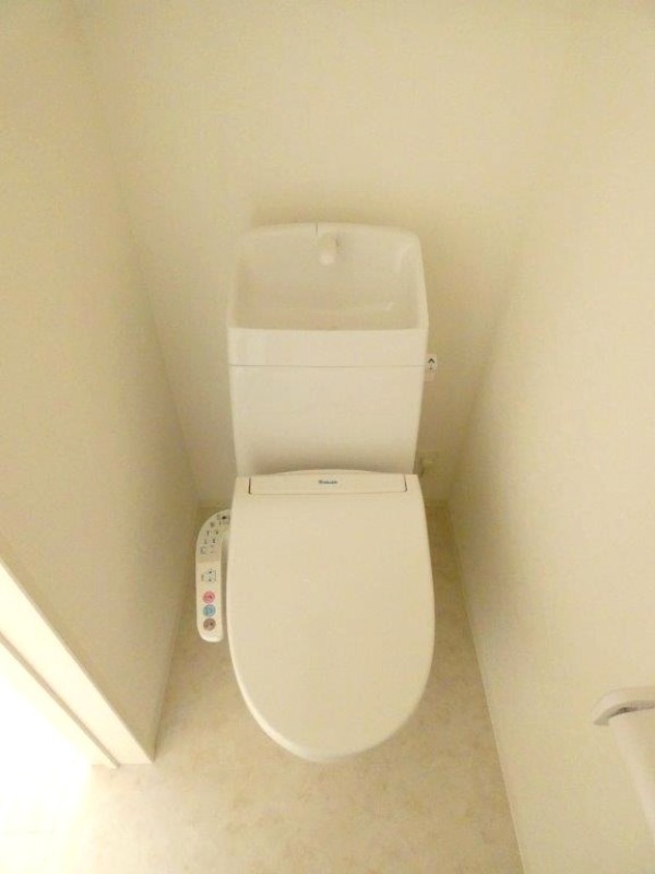 トイレ　図面と現状に相違がある場合には現状を優先