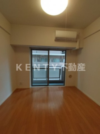 居室・リビング　居間です