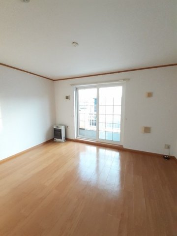 居室・リビング　ゆったり過ごせるリビングです