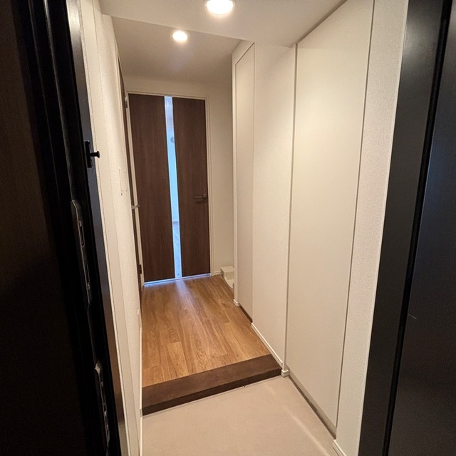 玄関　※写真は同タイプ住戸です。