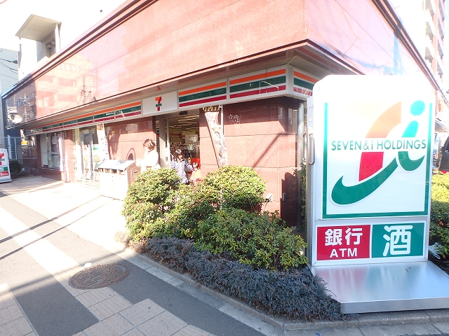 コンビニ　セブンイレブン藤沢湘南台2丁目店（コンビニ）まで125m