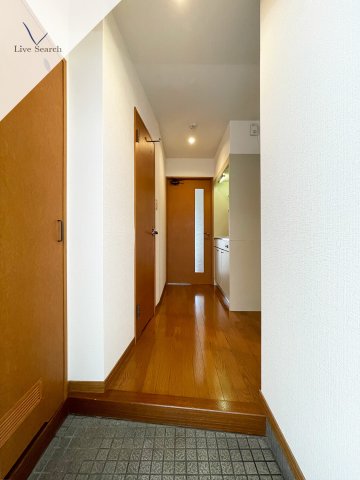 玄関　明るい玄関です