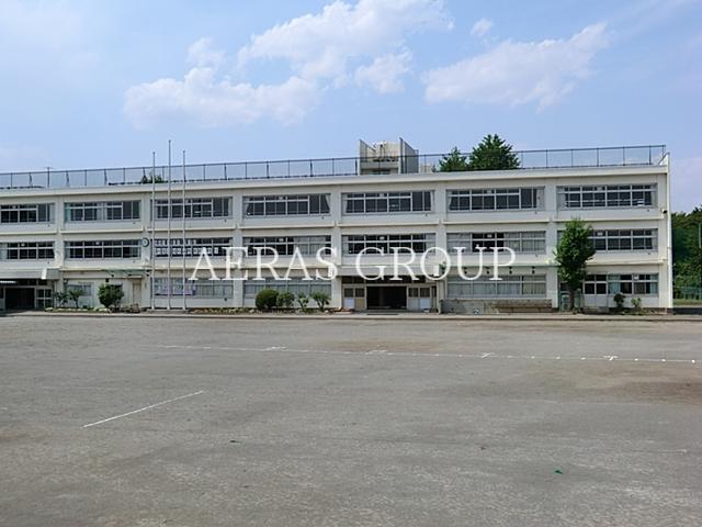 中学校　東久留米市立久留米中学校（中学校）まで885m