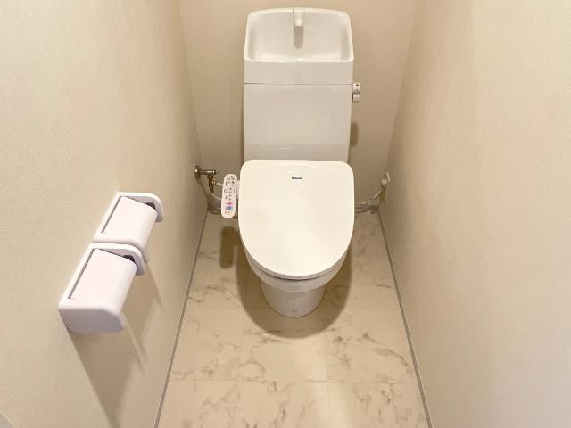 トイレ　シャワー付トイレ（イメージ）