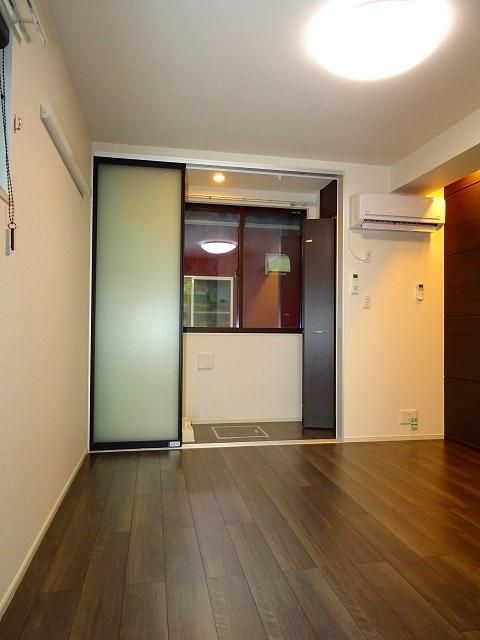 居室・リビング　★洋室7帖★