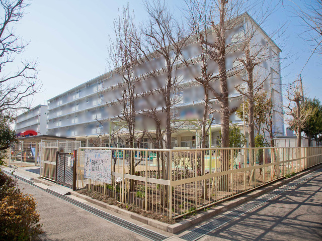 幼稚園・保育園　みなみだいら保育園（幼稚園・保育園）まで461m