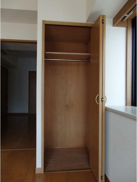 収納　お荷物の多い方でも安心のクローゼット付き♪