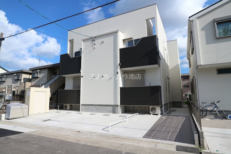 建物外観　外観　オートロック　デザイナーズ