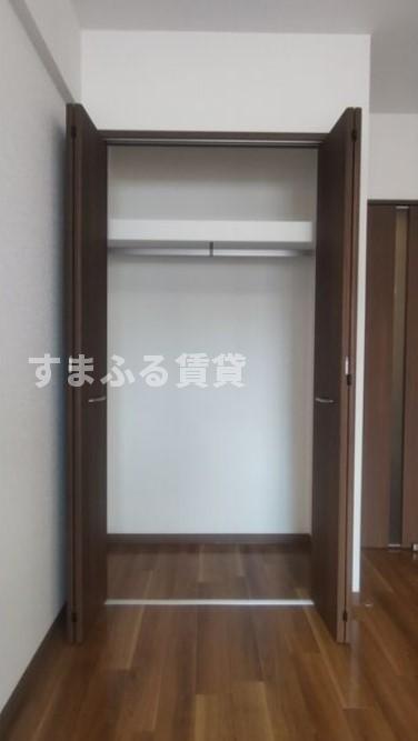 収納　同仕様　反転の場合あり