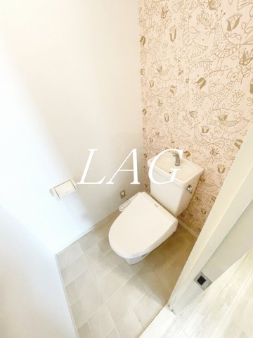 トイレ　トイレです。