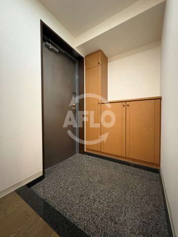 玄関　シャトー本町　玄関