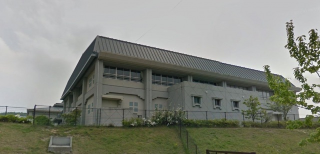 小学校　茨木市立彩都西小学校（小学校）まで164m