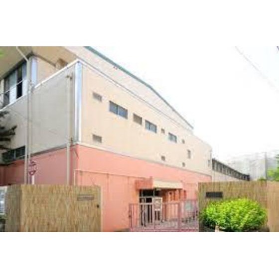 小学校　渋谷区立笹塚小学校（小学校）まで638m