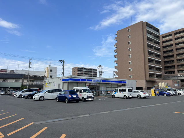 コンビニ　ローソン 西条新町店（コンビニ）まで600m