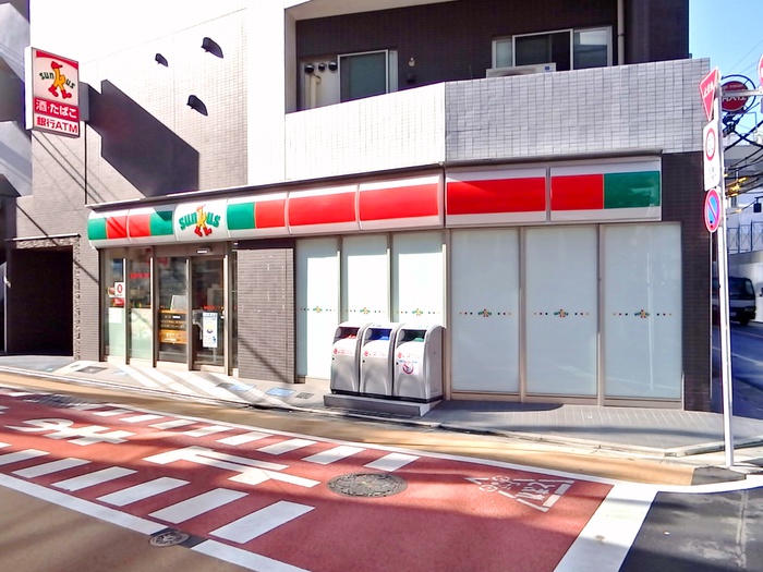 コンビニ　サンクス学芸大学西口店（コンビニ）まで126m