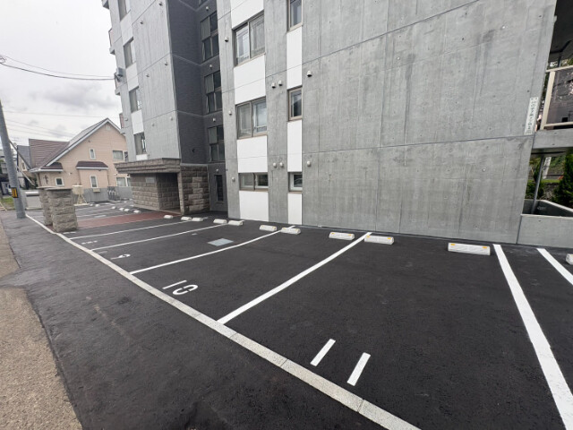 駐車場　駐車場その他