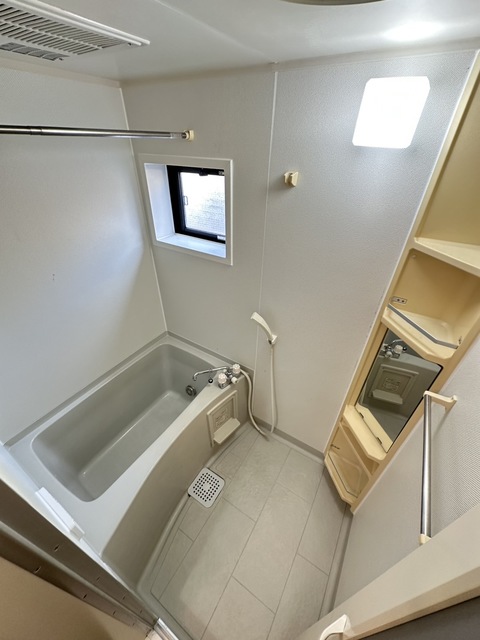 バス・シャワールーム　別部屋参考写真です