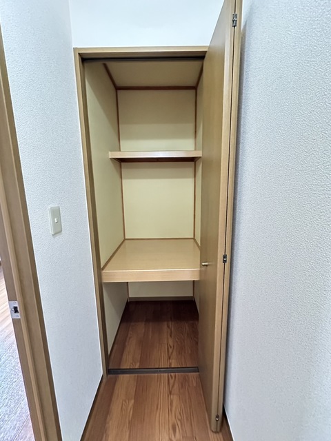 収納　別部屋参考写真です