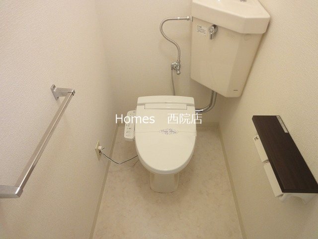 トイレ　別号室参考写真