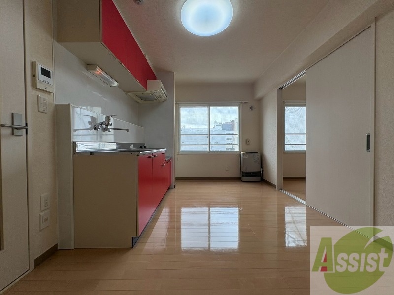 居室・リビング　広くてキレイなお部屋が広がっていて、充実した生活が送れそう。