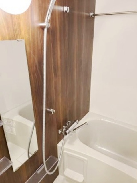 バス・シャワールーム　同仕様参考写真