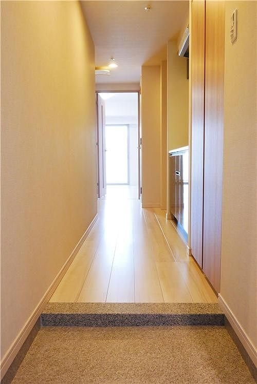 玄関　同建物別号室の写真です。