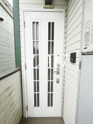 玄関　玄関です。