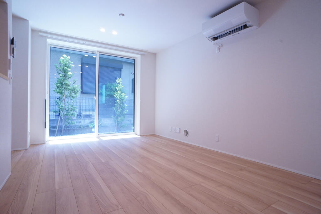 1LDK Mansion in Toshima, Tokyo — photo 3 of 3