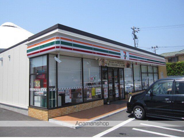 コンビニ　セブンイレブン倉敷上富井店（コンビニ）まで650m