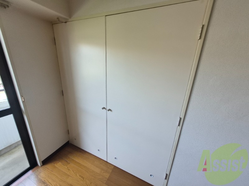 収納　収納は容量があり、棚も使いやすくなっています。