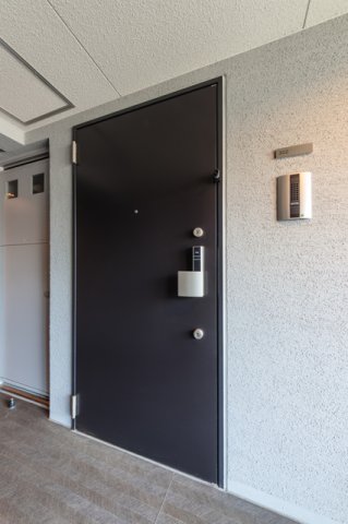 玄関　※写真は同タイプ住戸です。