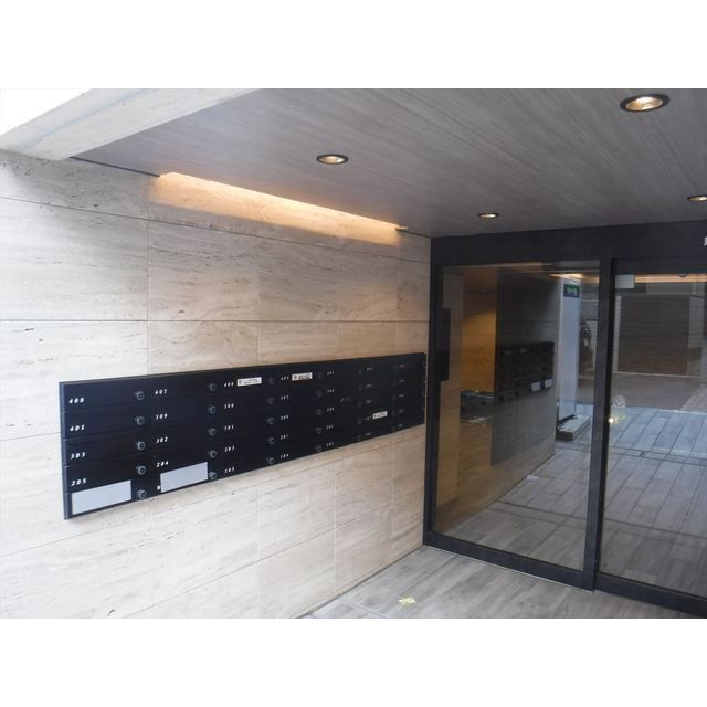 LEGALAND市谷薬王寺の外観写真