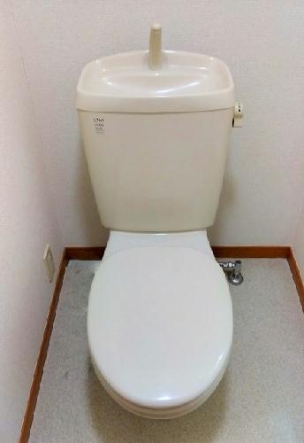 レオパレスラビーネのトイレ写真