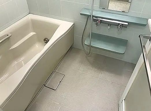 ピアース東京インプレイスの風呂写真