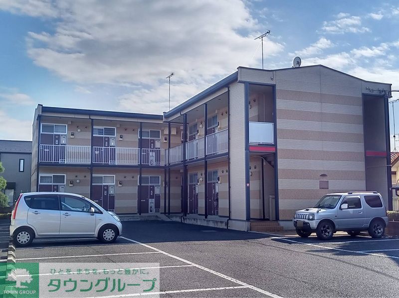 建物外観　駐車場