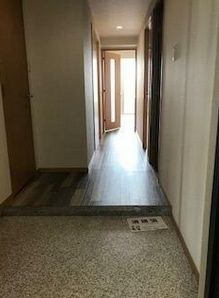 玄関　※別号室参考写真