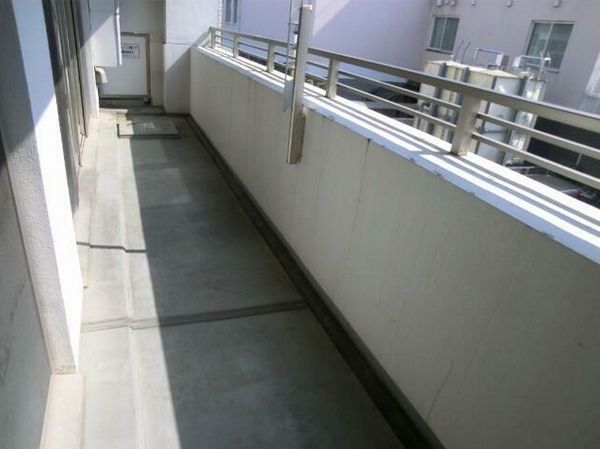 バルコニー　※別号室参考写真