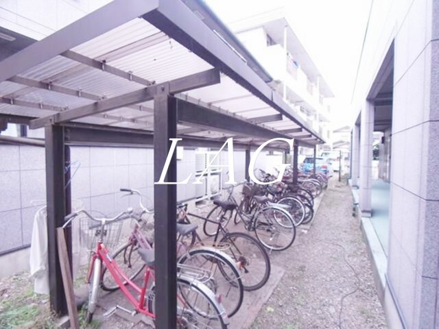 その他共有部分　駐輪場です。