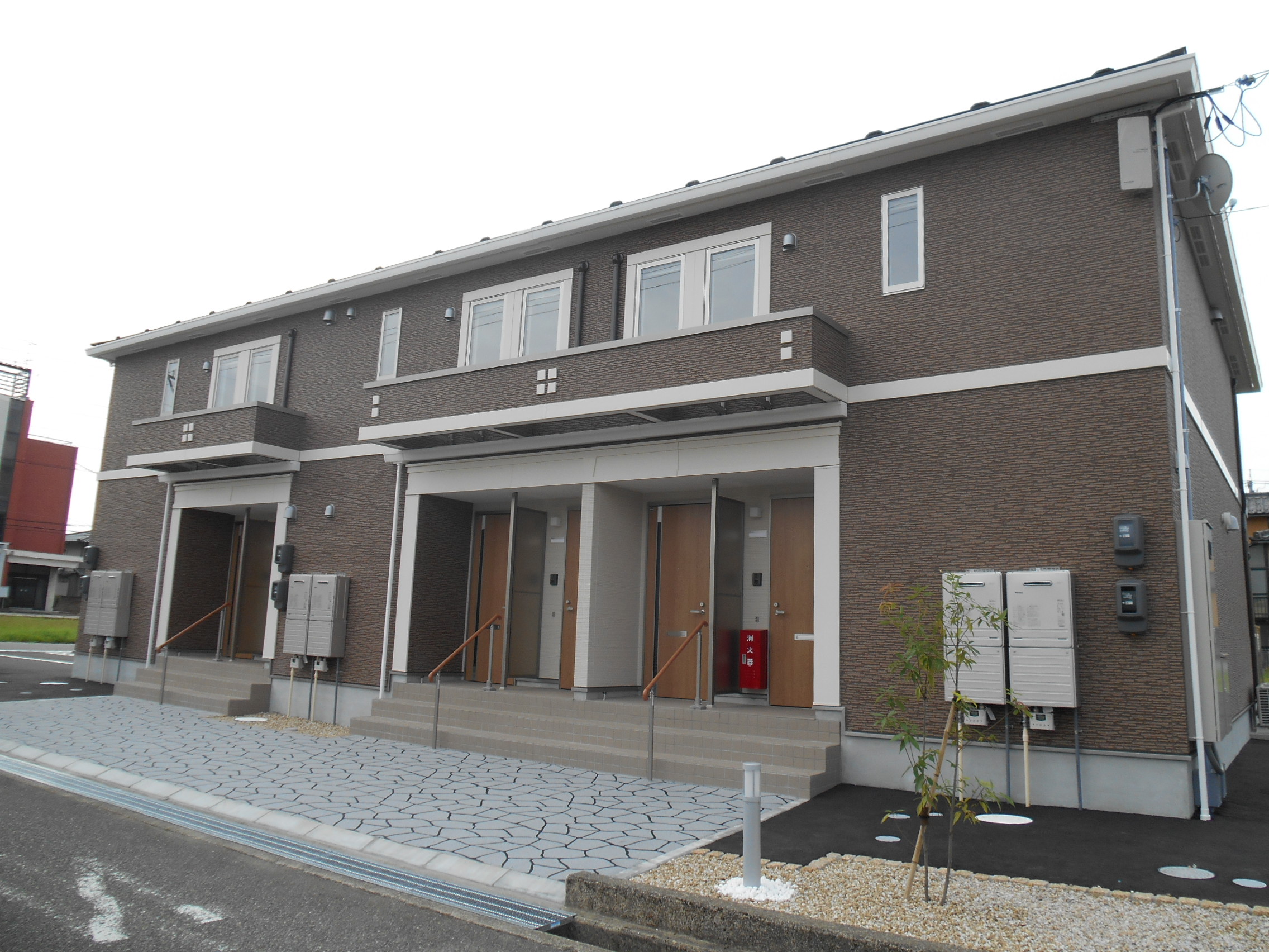 ＩＲいしかわ鉄道 金沢駅 バス乗車時間：30分 最寄りバス停で下車 徒歩3分 築11年