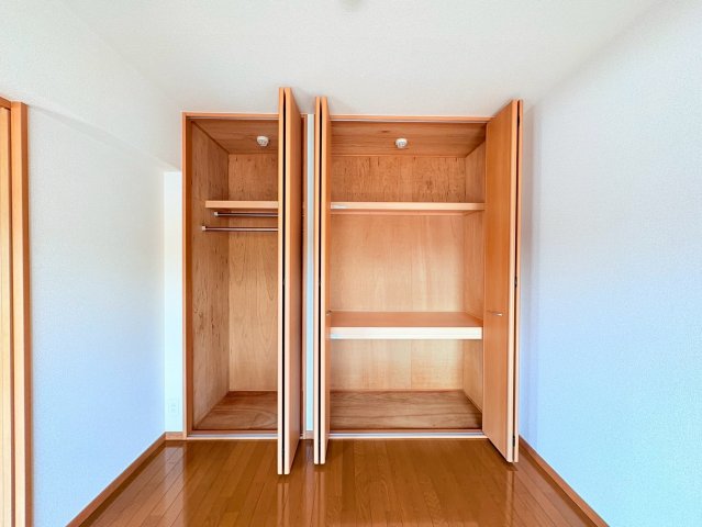 収納　※反転タイプ・階数違いの写真です。