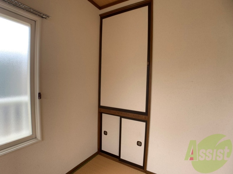 収納　寝室の収納です。部屋がすっきり片付きます。