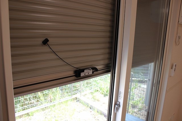 その他　窓シャッター