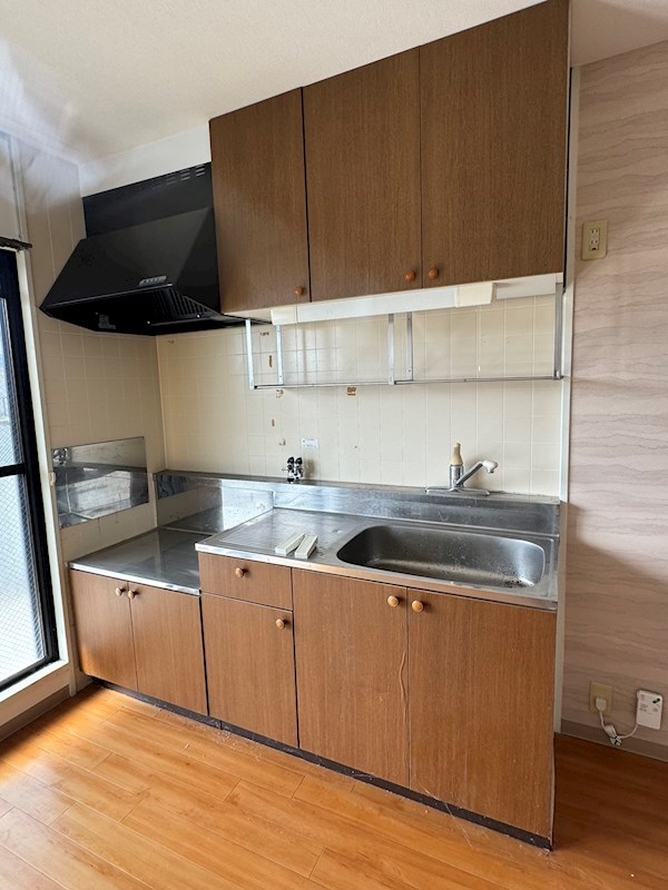 キッチン　※別部屋写真